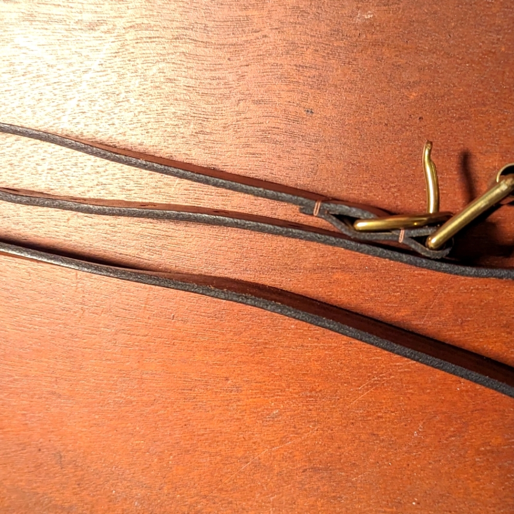 Gap genuine leather belt.